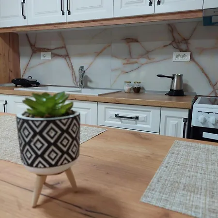 Dukati Apartmán *